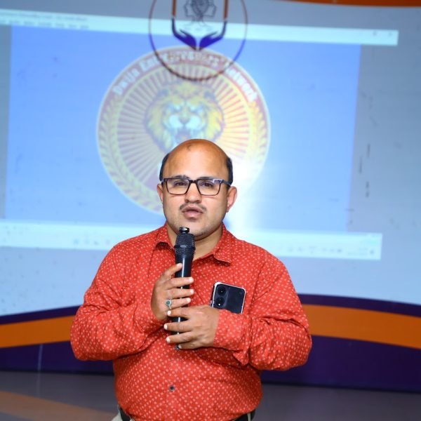 Sumanth D N LIC Advisor